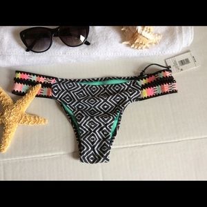 Bikini Bottom Size Small NWT